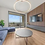 River View - Parking & Access 아파트 *