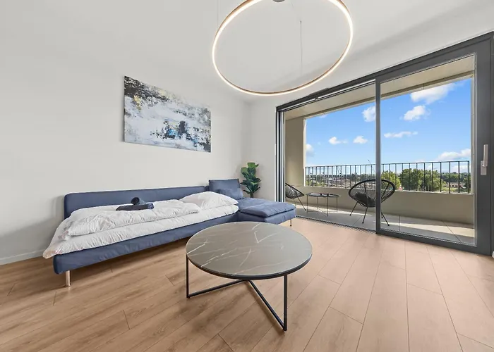 River View - Parking & Access