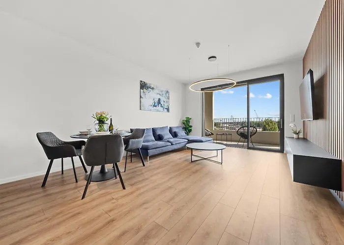 River View - Parking & Access